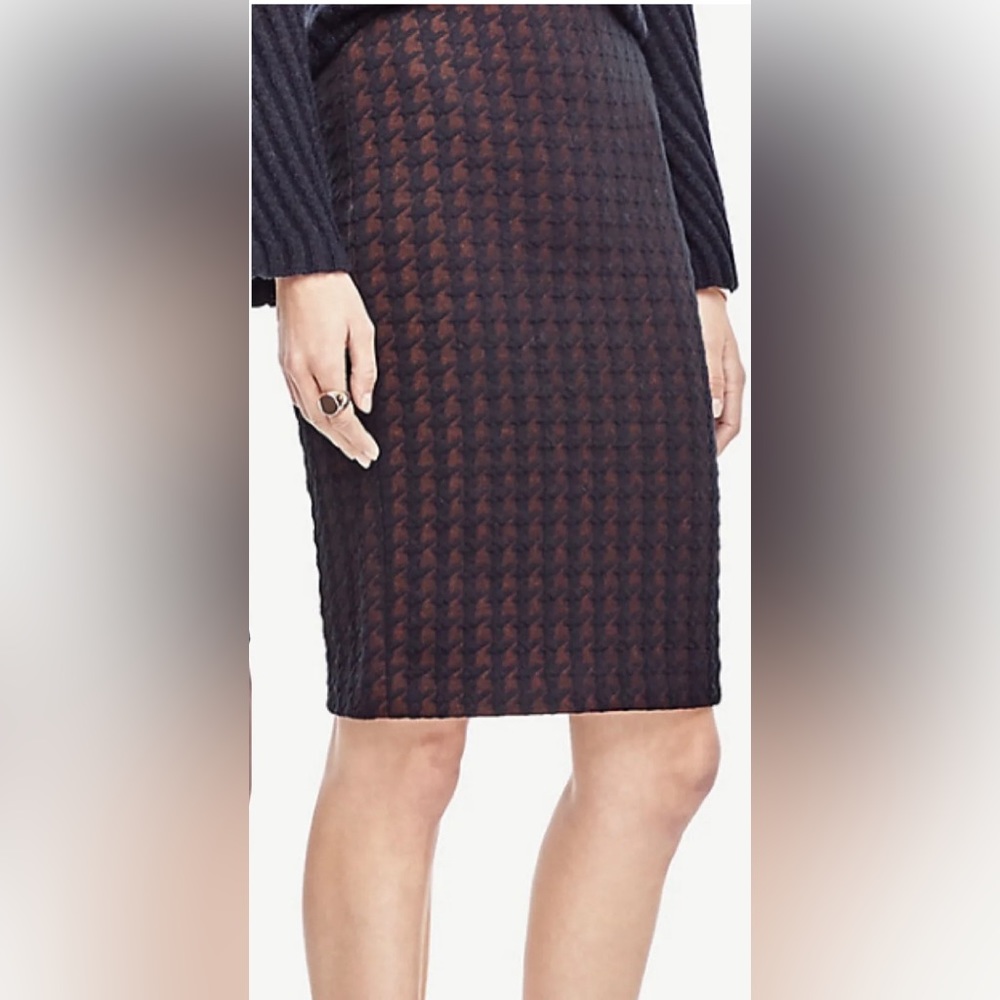 Ann Taylor Houndstooth Pencil Skirt